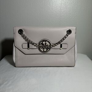 Guess Chain And Strap Purse In Off White / Cream  Adjustable Strap Pre-owned